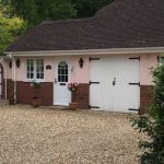 Property to rent, property to let, War minster, Pink Cottage Lodge Summer, John Loftus Property Centre